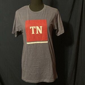 NWT, Men’s, short sleeve TN Blue & Red Graphic Tee! Brand is Southern Made Tees!